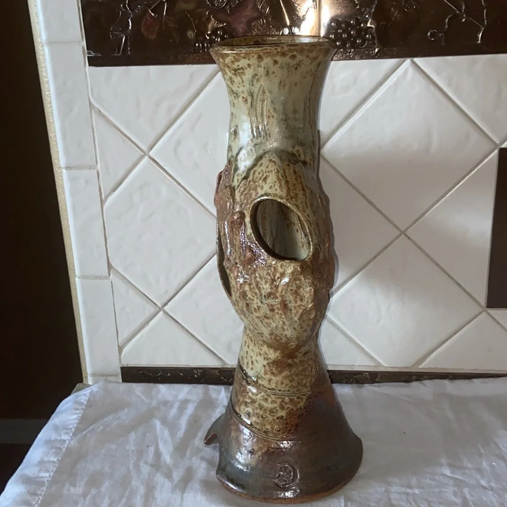 Vintage | Ikebana Brutalist Style Pottery Vase - Picture 3 of 10